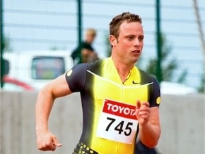 Полиция нашла в доме паралимпийца Писториуса окровавленную биту