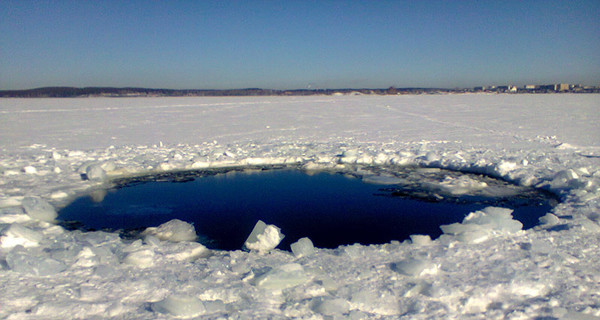 Ученые: Основная масса метеорита остается в озере Чебаркуль
