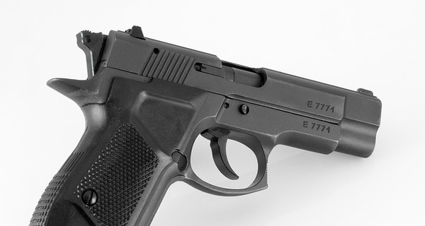 В Запорожье стреляли по директору филармонии