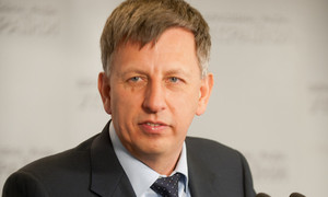 Владимир Макеенко: Сначала надо открыть сессию Верховной Рады, а потом вносить изменения в Регламент