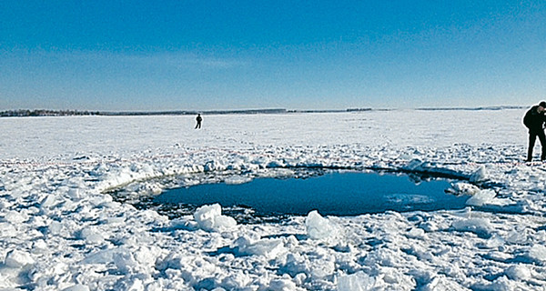 Метеоритный дождь над Уралом: Такая катастрофа случается раз в 100 лет