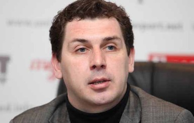 Представитель Комитета избирателей Украины Александр Черненко: ситуация в Киеве давно вышла из правовой в политическую 