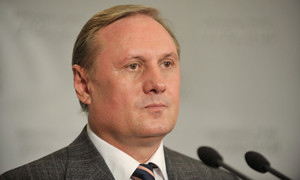 Александр Ефремов: В первую очередь парламент должен принять законы для поддержки социальной сферы, индексации пенсий и своевременной выплаты зарплат бюджетникам