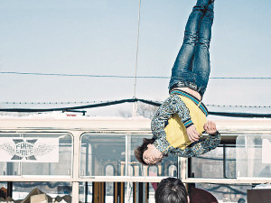 Катались на собаках, покоряли вершины