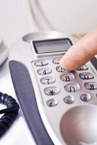 Сотрудник милиции незаконно прослушивал телефоны