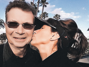 Чтобы спасти любимую, американец объехал с ней полмира 