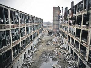 Город-легенду Детройт хотят продать за долги 