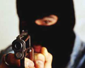 Подробности стрельбы в Запорожье: мужчина ранил диспетчеров информационных услуг