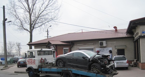 ДТП в Одессе: 16-летний лихач убегал от ГАИ