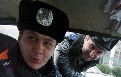 Рапорт об увольнении одесского гаишника-поэта не подписывали