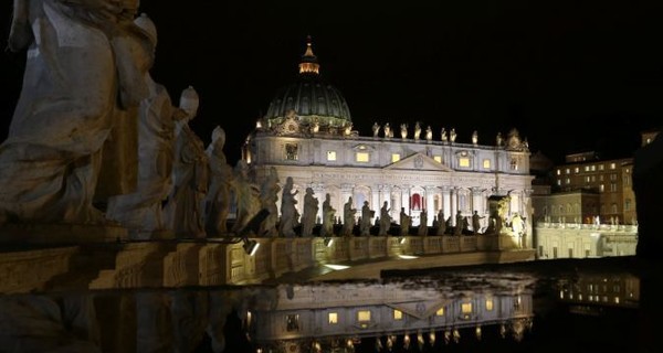 Собор Святого Петра в Ватикане оставили без света