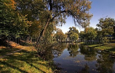 Суд запретил застройку Голосеевского парка