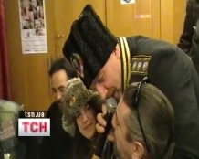 Бывший муж Жени Тимошенко привез в Украину новую подружку - Мэри Хилл