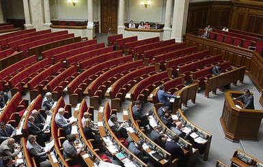 Парламент проголосовал за выборы в Киеве 