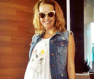 Жанна Фриске перед родами поддается маленьким слабостям 