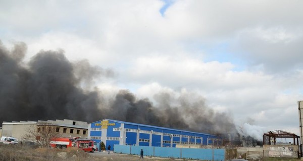 В городе под Одессой - масштабный пожар
