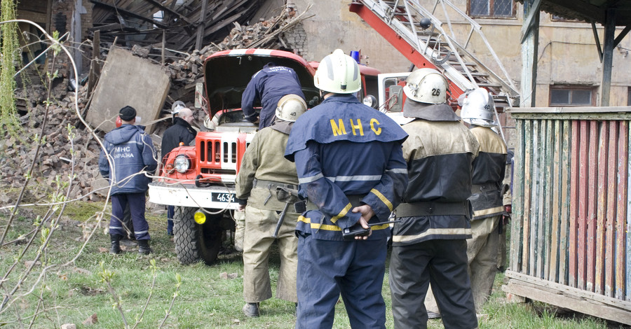 В Донецкой области рухнула стена жилого дома