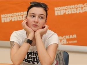 Анастасия Приходько посмеялась над Волочковой