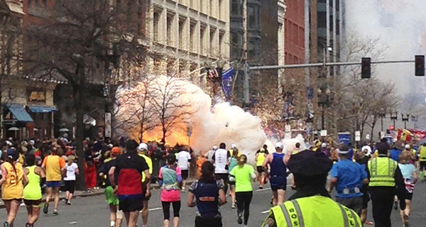 Среди пострадавших во время взрыва в Бостоне - маленькая девочка
