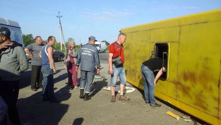В ДТП под Мелитополем пострадали 32 человека