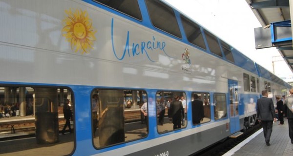 Увеличено количество дополнительных поездов  на майские праздинки 