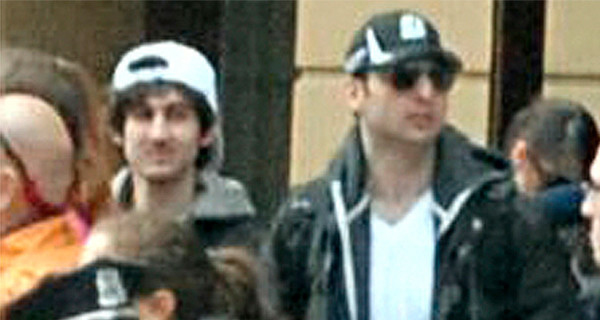 Один из бостонских террористов покинул город и отправился на поезде в неизвестном направлении