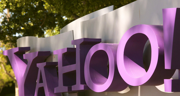 Председатель совета директоров Yahoo подал в отставку 