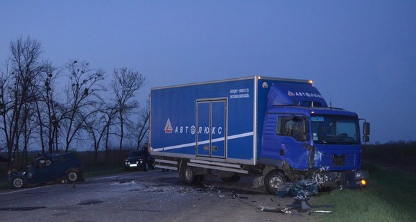В аварии под Харьковом погибло трое
