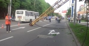 В центре Киева из-за обрыва линии электропередач  образовалась 