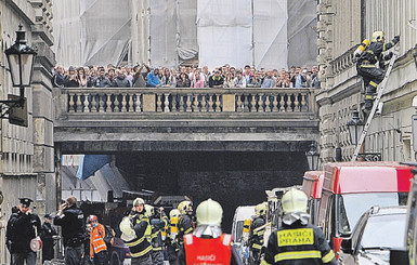 Взрыв в Праге посчитали бытовым 