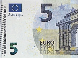 В Европе появились модернизированные 5 евро
