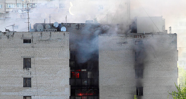 Пострадавшие от огня в харьковском общежитии до сих в пор в больнице