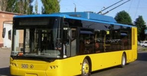 В Киеве закрывают троллейбусный маршрут из-за ремонта проспекта Победы