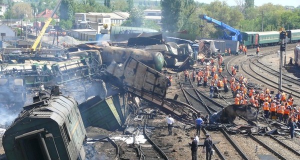 Авария в Ростовской области: очевидцы сравнили ЧП на железной дороге с фильмом-катастрофой