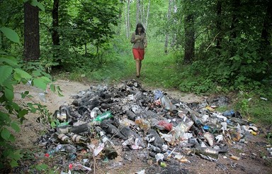 Жизнь после майских - горы мусора и пляжи в осколках 