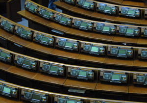 Новый антикоррупционный закон: обнародовать декларации должны даже прадеды чиновников