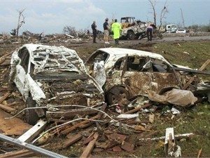 На США обрушились десятки торнадо: погибли более 90 человек, среди них - 27 детей