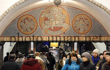 В Киеве закроют переход с 