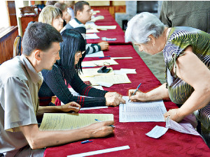 Довыборы прошли демократично и по закону 