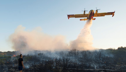Тушение лесных пожаров возле Задара