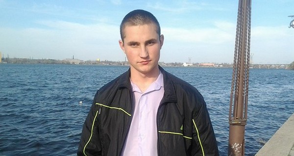 Днепропетровский первокурсник покончил с собой из-за любви