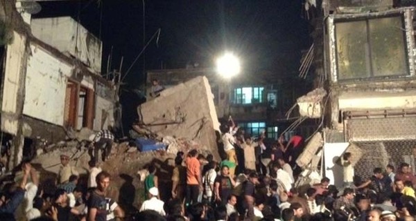 В Индии обрушился жилой дом, внутри могли находиться 20 человек