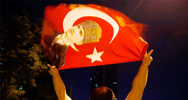 Турецкое телевидение оштрафовали за трансляцию беспорядков