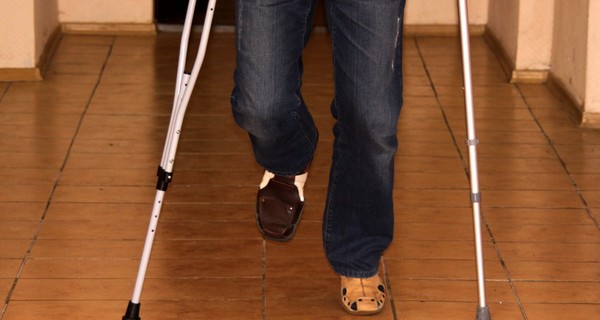 Крымчанин насмерть забил знакомого костылем