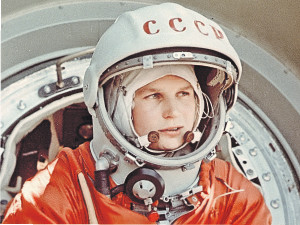Валентина Терешкова, летчик-космонавт СССР, Герой Советского Союза: 