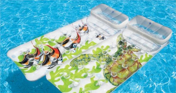 На Николаевщине подростков унесло в открытое море на матрасе