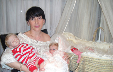 Кукольница из Харькова получила орден святой Анны за младенцев 