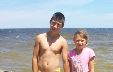 14-летний подросток спас на Днепре десятилетнюю односельчанку 