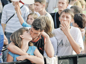 Снова курю одна. И снова бросаю, снова! 