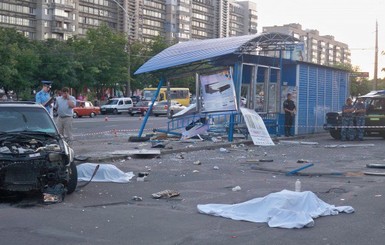 ДТП в Сумах: водитель, убивший людей, теперь прикидывается пассажиром